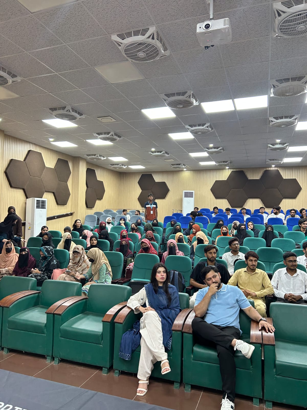 AWS CLOUD CONNECT | CPED BZU MULTAN